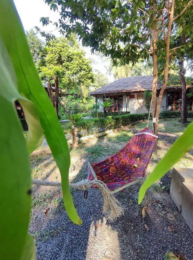 Blanco Hostel Lanta 18 To 35 Ko Lanta